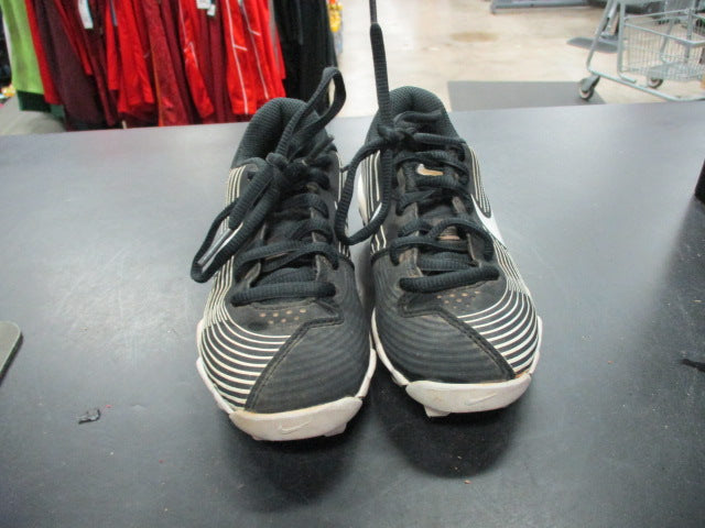 Load image into Gallery viewer, Used Nike Fastback Size 11C Softball Cleats
