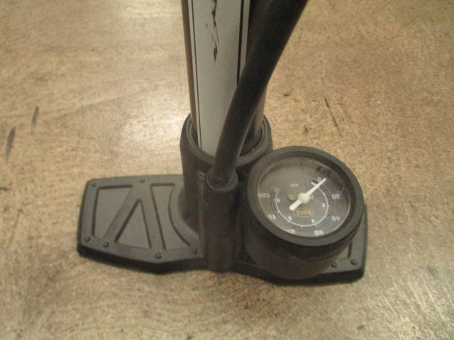 Load image into Gallery viewer, Used Bell Air Attack 500 Bike Pump
