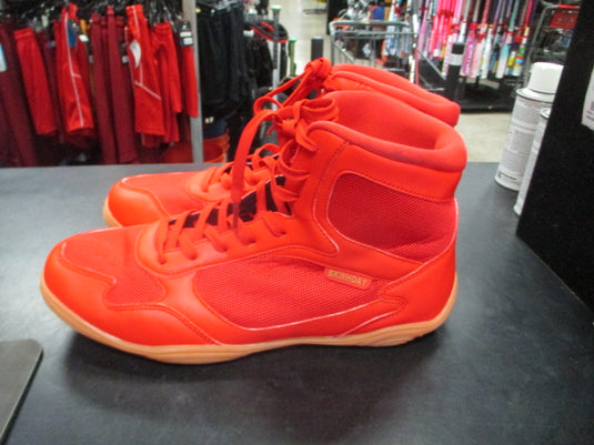 Used BKWHDAY Size 10.5 Wrestling Shoes