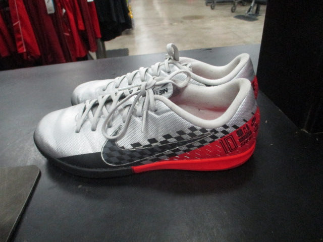 Load image into Gallery viewer, Used Nike Neymar JR Size Youth 5.5 Soccer Indoor Cleats
