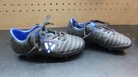 Used Vizari Soccer Cleats - Size Youth 13.5