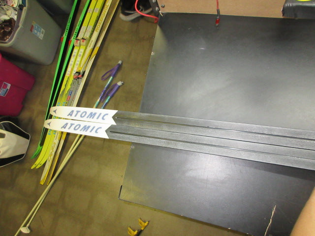 Load image into Gallery viewer, Used Atomic ARC Salomon Bindings Cross Country Skis - 188
