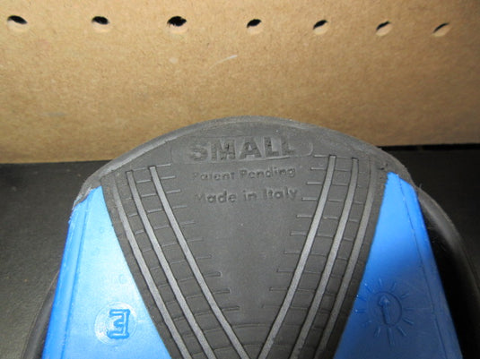 Used Aqua Lung Hot Shot Swim Fins - Size Small