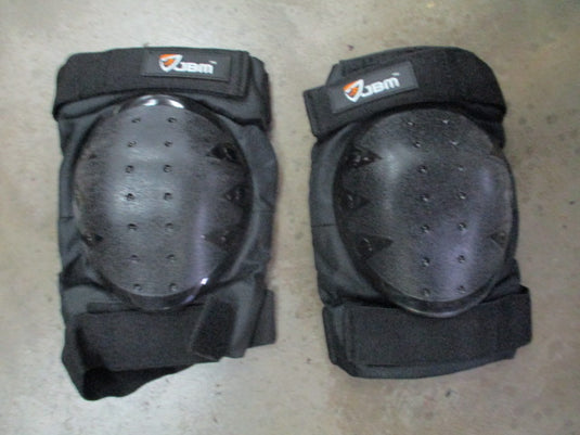 Used JBM Black Skating Knee Pads