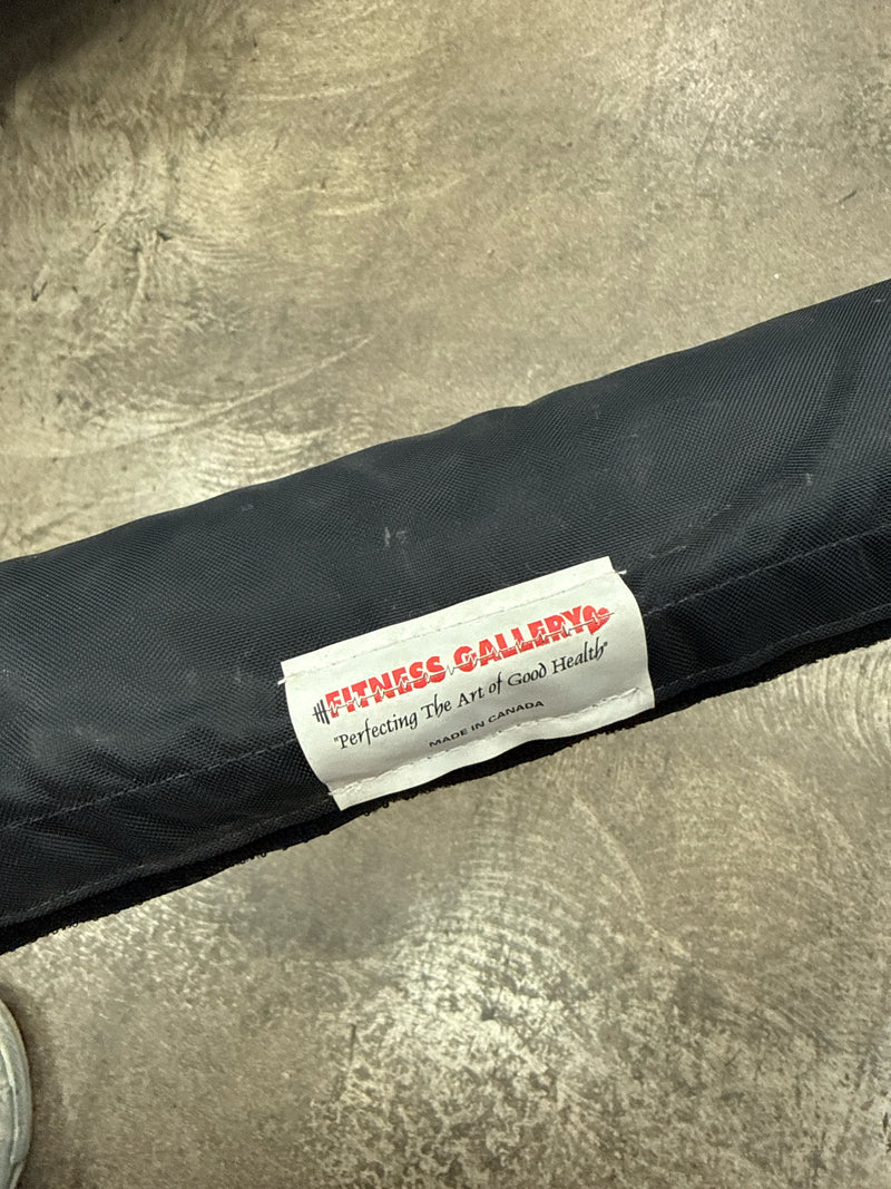 Load image into Gallery viewer, Used Fitness Gallery Straight Bar Wrap Around Cushion
