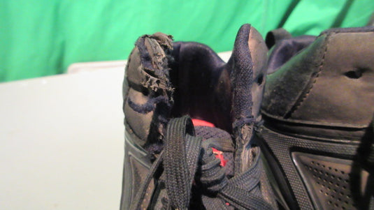 Used Rawlings Curve Mid Youth 2.5 Cleats - Some Worn
