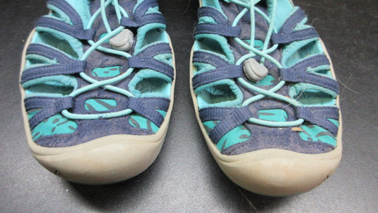 Used Keen Sandals Walk Trail - Size 5