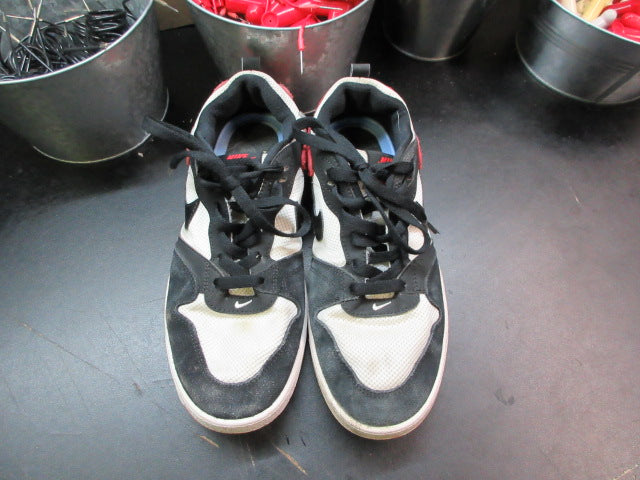 Load image into Gallery viewer, Used Nike Kids' Alleyoop Skating Shoes - Size Youth 6
