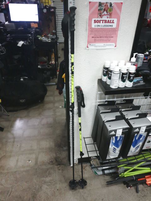 Load image into Gallery viewer, Used Scott Pure Adjustable SRS Composite Ski Poles
