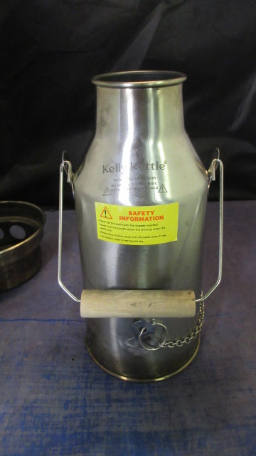 Load image into Gallery viewer, Used Kelly Kettle Aluminium Trekker 20 fl oz Camp Kettle w/ Bag - bag has holes
