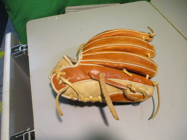 Load image into Gallery viewer, Used Wilson A2000 1789 Glove - LHT
