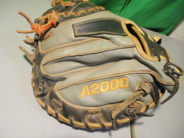 Load image into Gallery viewer, Used Wilson A2000 SuperSkin Spin Control SCM1D 33.5&quot; Catchers Mitt

