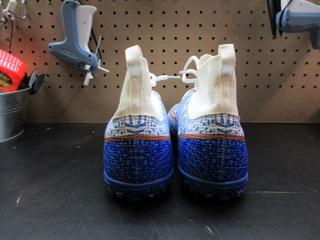 Load image into Gallery viewer, Used Off Brand Nike Indoor Soccer Shoes - Size 11
