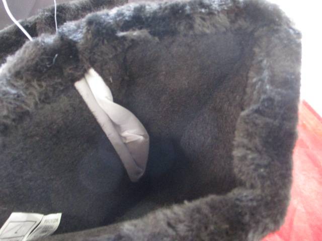 Load image into Gallery viewer, New WFS Ladies Sugarloaf Snow Boot Size 7 - Ivory
