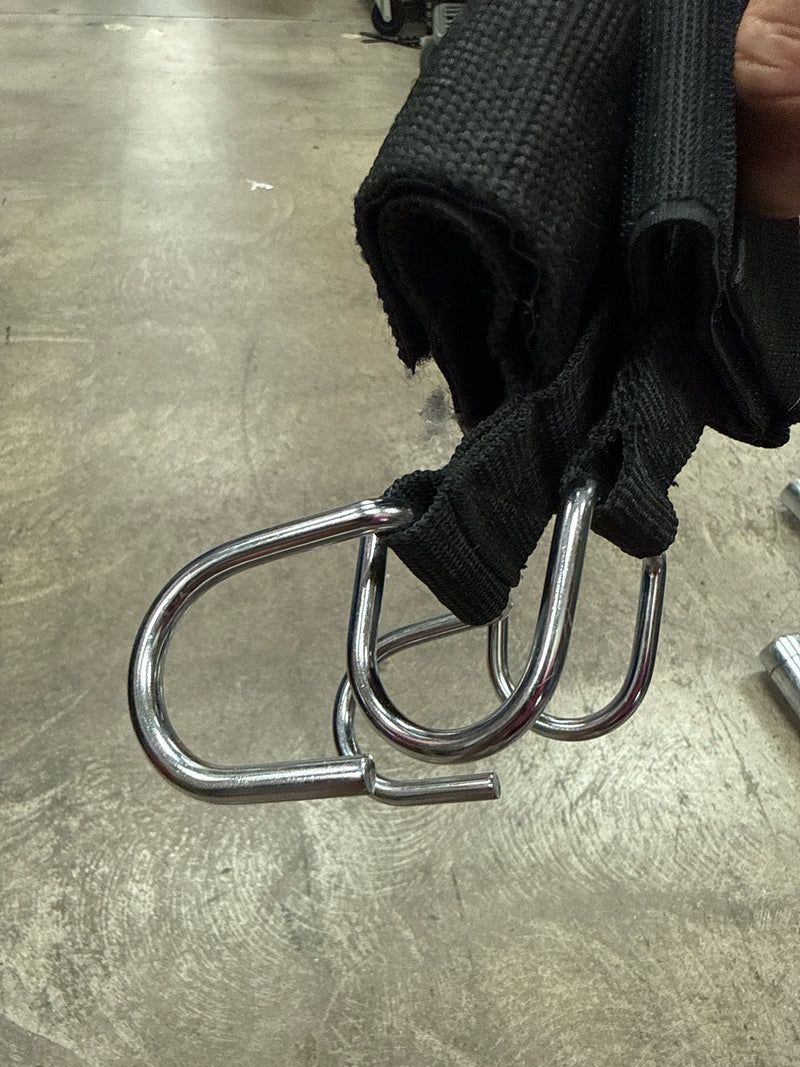 Load image into Gallery viewer, Used Lifting Hooks
