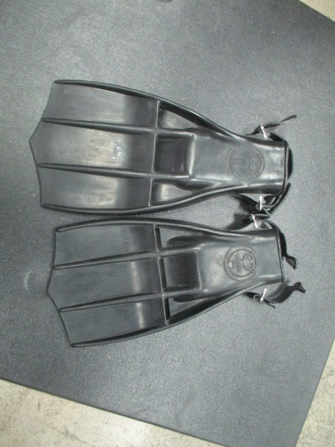 Used U.S. Divers Aqua-Lung Size OSFM Rocket Fins