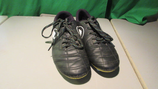 Used Puma Youth Procat Speed Force FG 4Y Soccer Cleats