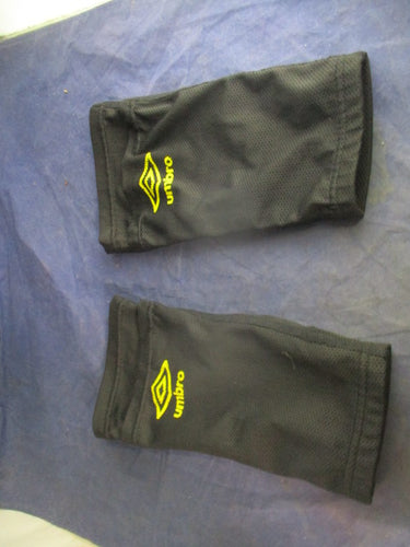 Used Adult Shin Guard Sleeves Size Adult