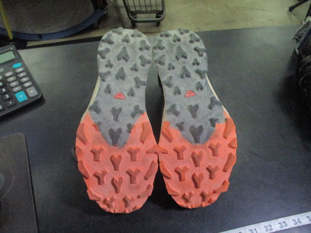 Load image into Gallery viewer, Used Salomon Thundercross Trail Runners Size 12
