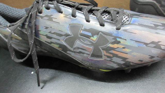 Load image into Gallery viewer, Used Under Armour Spotlight Football Cleats - Size 11.5
