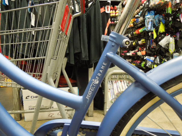 Load image into Gallery viewer, Used Huffy Cranbrook Women Perfect Frame 26" Beach Cruiser

