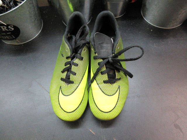 Load image into Gallery viewer, Used Nike Kids' Jr Bravata II FG Soccer Cleats - Size Youth 3.5
