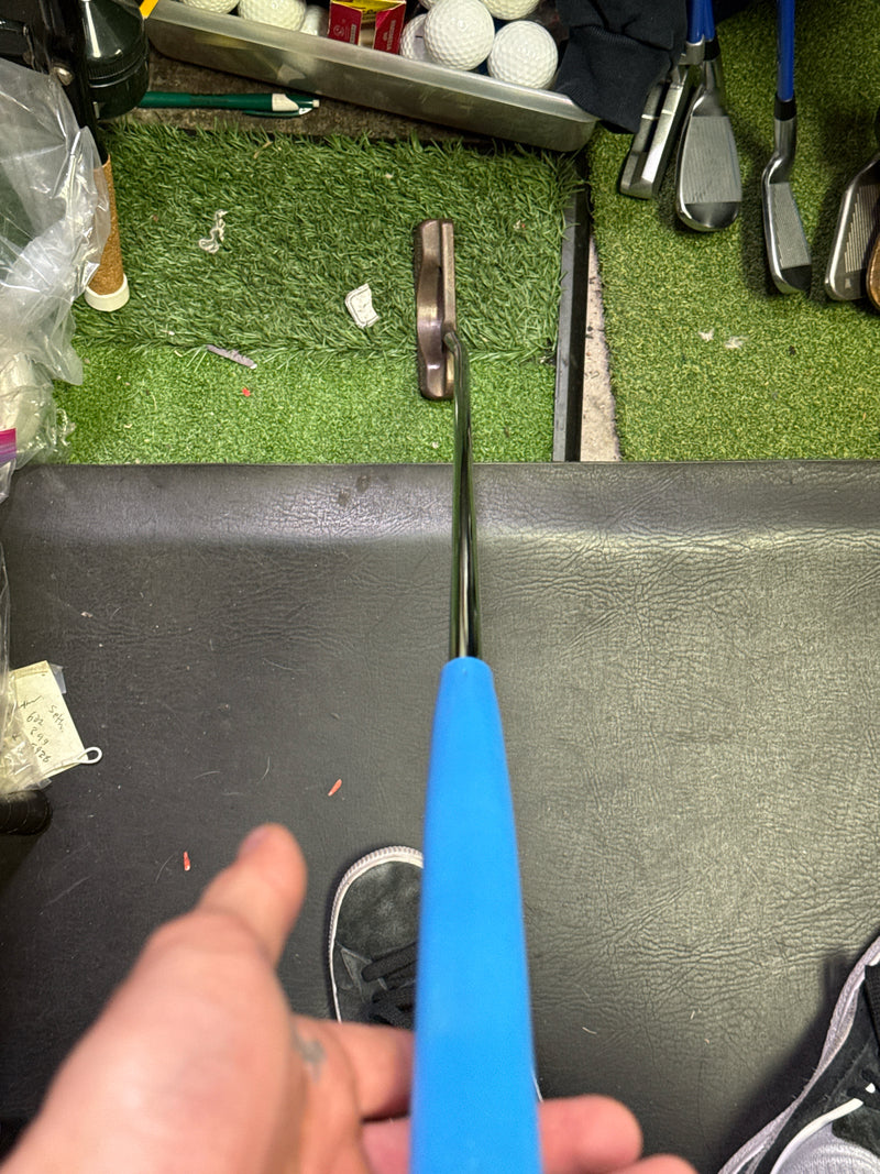 Load image into Gallery viewer, Used PING O-Blade 85029 Left Hand 30.5" Putter
