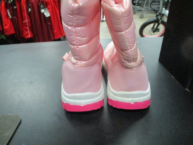 Load image into Gallery viewer, Used Rugged Bear Size 1 Girls Winter Boots
