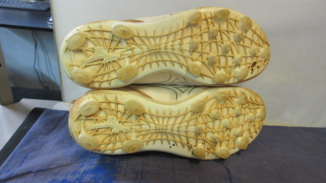 Load image into Gallery viewer, Used Mizuno 9 Spike Advanced Finch Elite 5 Cleats Adult Size 7 - worn
