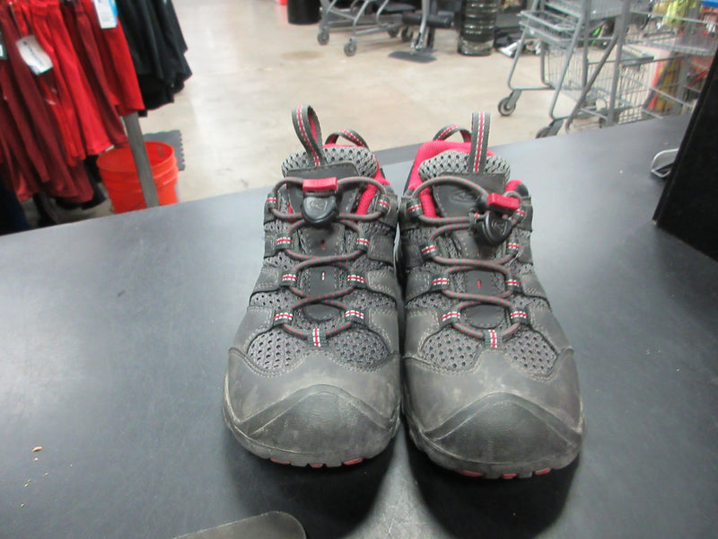 Load image into Gallery viewer, Used Keen Size 1 Waterproof Hiking Shoes
