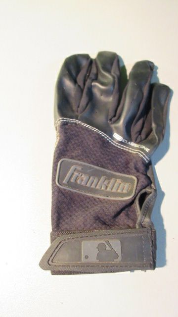 Used Franklin Adult Size Large Batting Glove - Single (1)