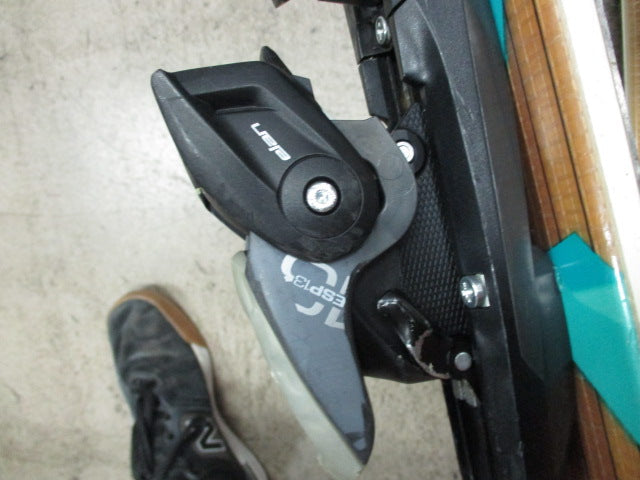 Load image into Gallery viewer, Used Elan Bliss 155cm Powder Ski With Elan Bindings
