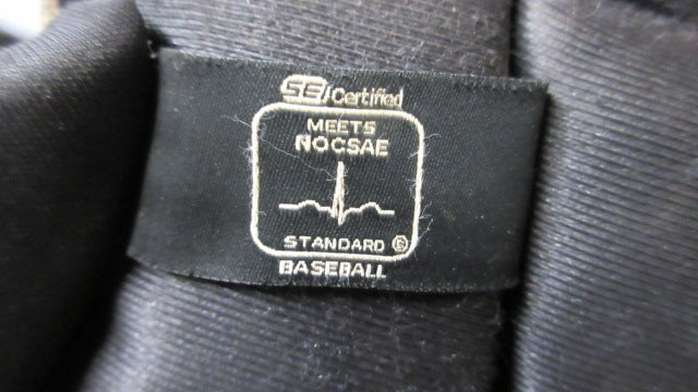 Load image into Gallery viewer, Used Under Armour UACPCC2-SRVS Catcher&#39;s Chest Protector
