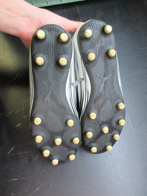 Used Puma Attacanto II FG/AG Soccer Cleats - Size 7