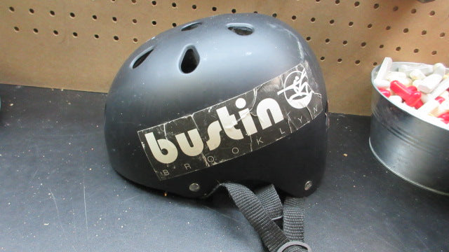 Load image into Gallery viewer, Used Premium Skating Helmet - Size Large
