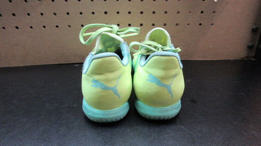 Used Puma Future Play Indoor Soccer Shoes - Size 1