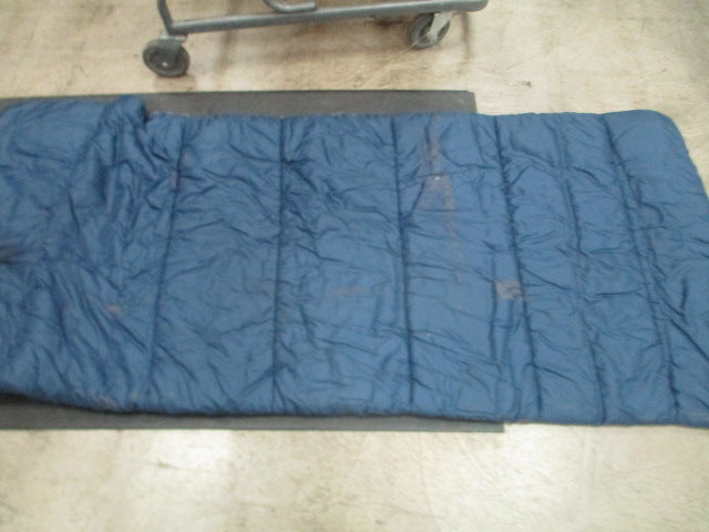 Load image into Gallery viewer, Used 70&quot; X 30&quot; Sleeping Bag
