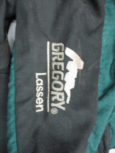 Load image into Gallery viewer, Used Gregory Lassen Hiking Trail Bag
