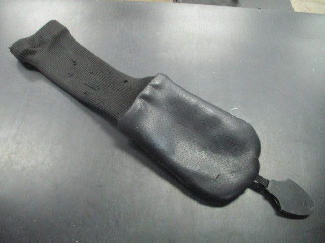 Load image into Gallery viewer, Used TaylorMade M2 Hybrid Head Cover (Has Wear)

