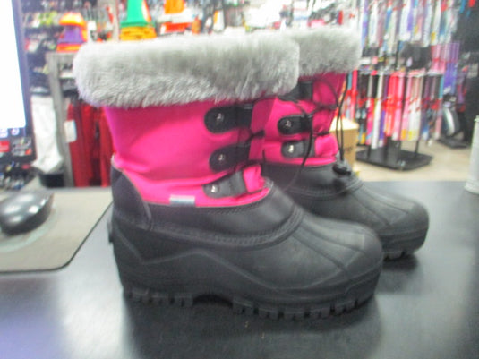 Used Zoogs Snow Boots Size 2