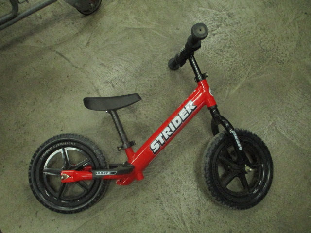 Load image into Gallery viewer, Used Strider Sport 12" Red Balance Bike
