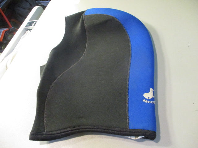 Load image into Gallery viewer, Used Brooks Neoprene Scuba Hood Size Grandeur
