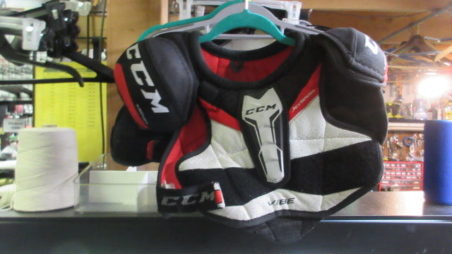 Load image into Gallery viewer, Used CCM Vibe JetSpeed Chest Protector- Youth
