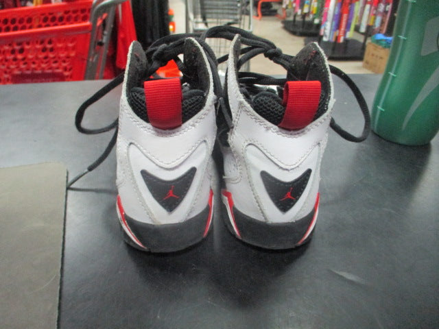 Load image into Gallery viewer, Used Jordan True Flight Youth 13c Basketball Shoes

