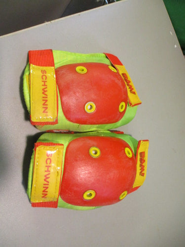 Used Schwinn BAM Youth Skating Knee Pads