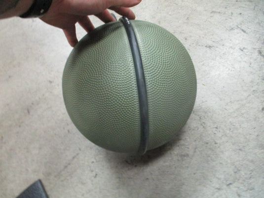 Used Reebok 8LB Medicine Ball With Handle