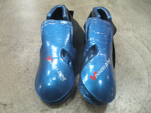Load image into Gallery viewer, Used MTI Winners Zone Martial Arts Foot Protector
