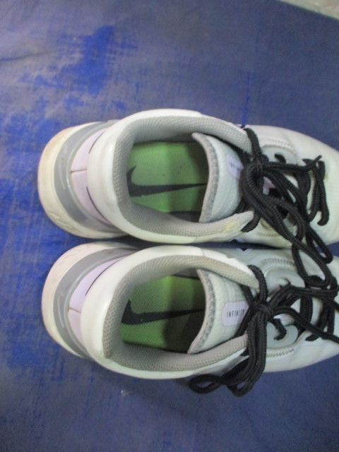 Load image into Gallery viewer, Used Nike Infinity Pro 2 Spikeless Golf Shoes Audlt Size 9
