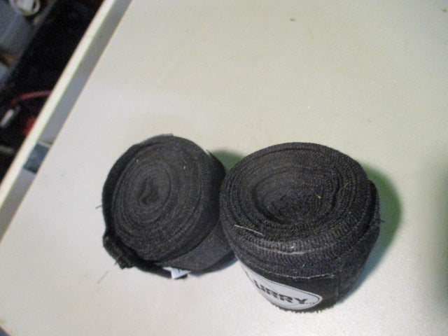 Load image into Gallery viewer, Used Flurry 180&quot; Boxing Hand Wrap - Set
