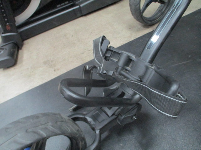 Load image into Gallery viewer, Used Bad Boy Express DLX Pro Golf Pull Car
